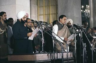 Shri Rajiv Gandhi takes over as PM